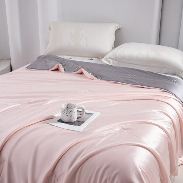 Royal Ice Silk Blanket 皇族冰丝蚕丝被 - Image 10